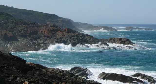 The rocky coastline of southern Bournda National Park